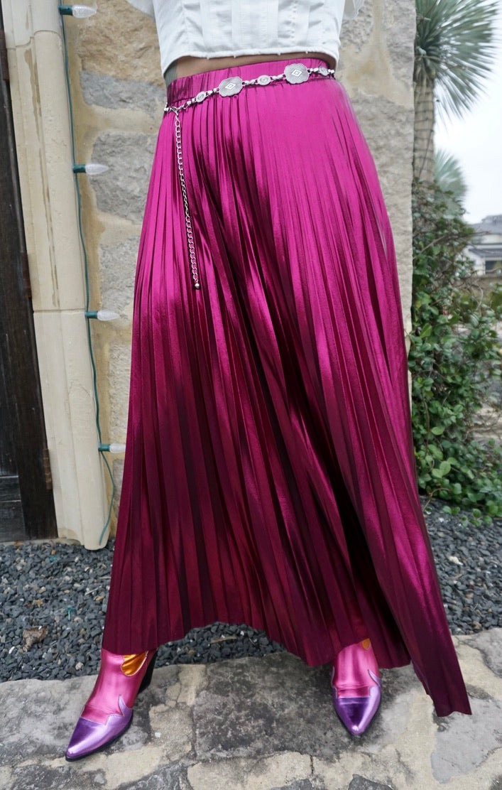 Riley Fuscia Pleated Skirt