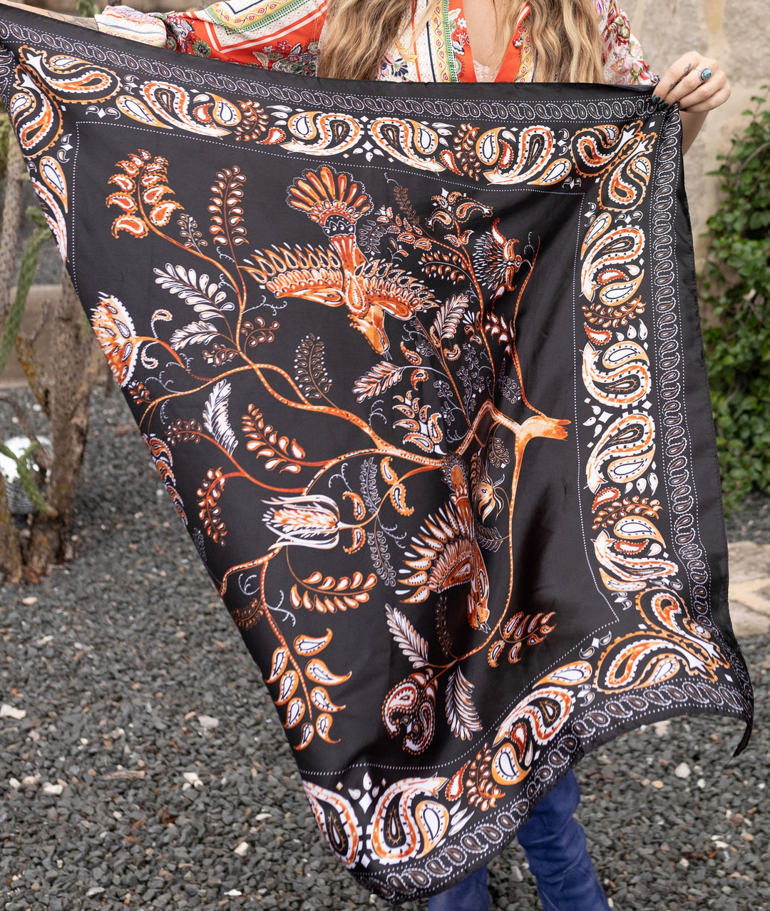 Tara Paisley Black and Burnt Orange Rag